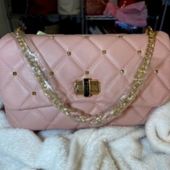 BADGLEY MISCHKA NWT QUILTED GOLD STUDDED CROSSBODY - Picture 2 of 10